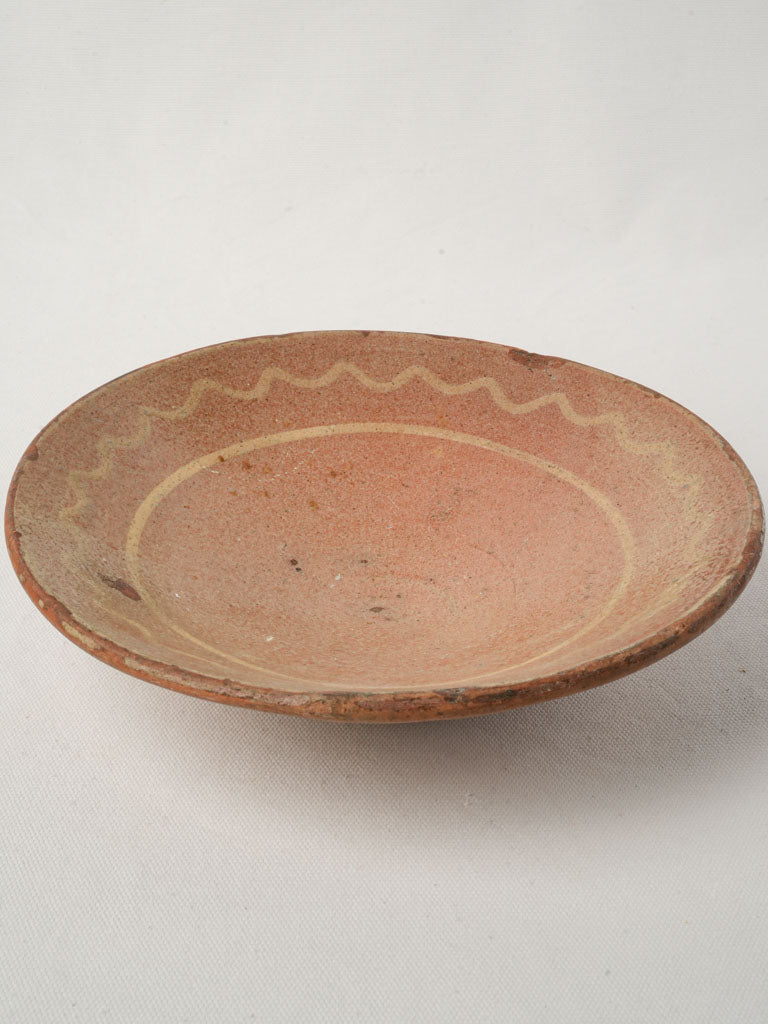 Vintage decorative Saint-Quentin bowl