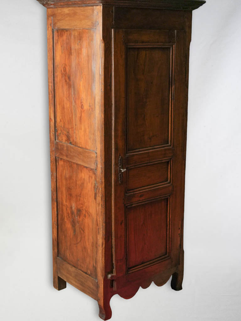 Rustic single door wardrobe