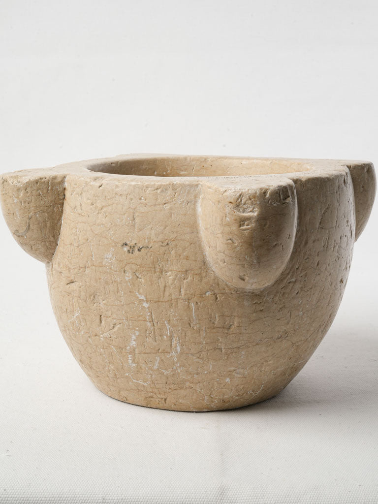 Subtly veined marble planter