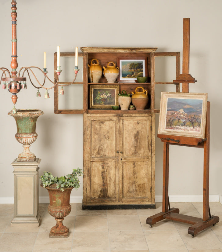 French square display pedestal