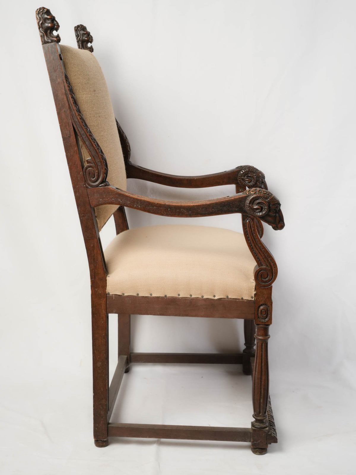 Detailed acanthus-carved chair