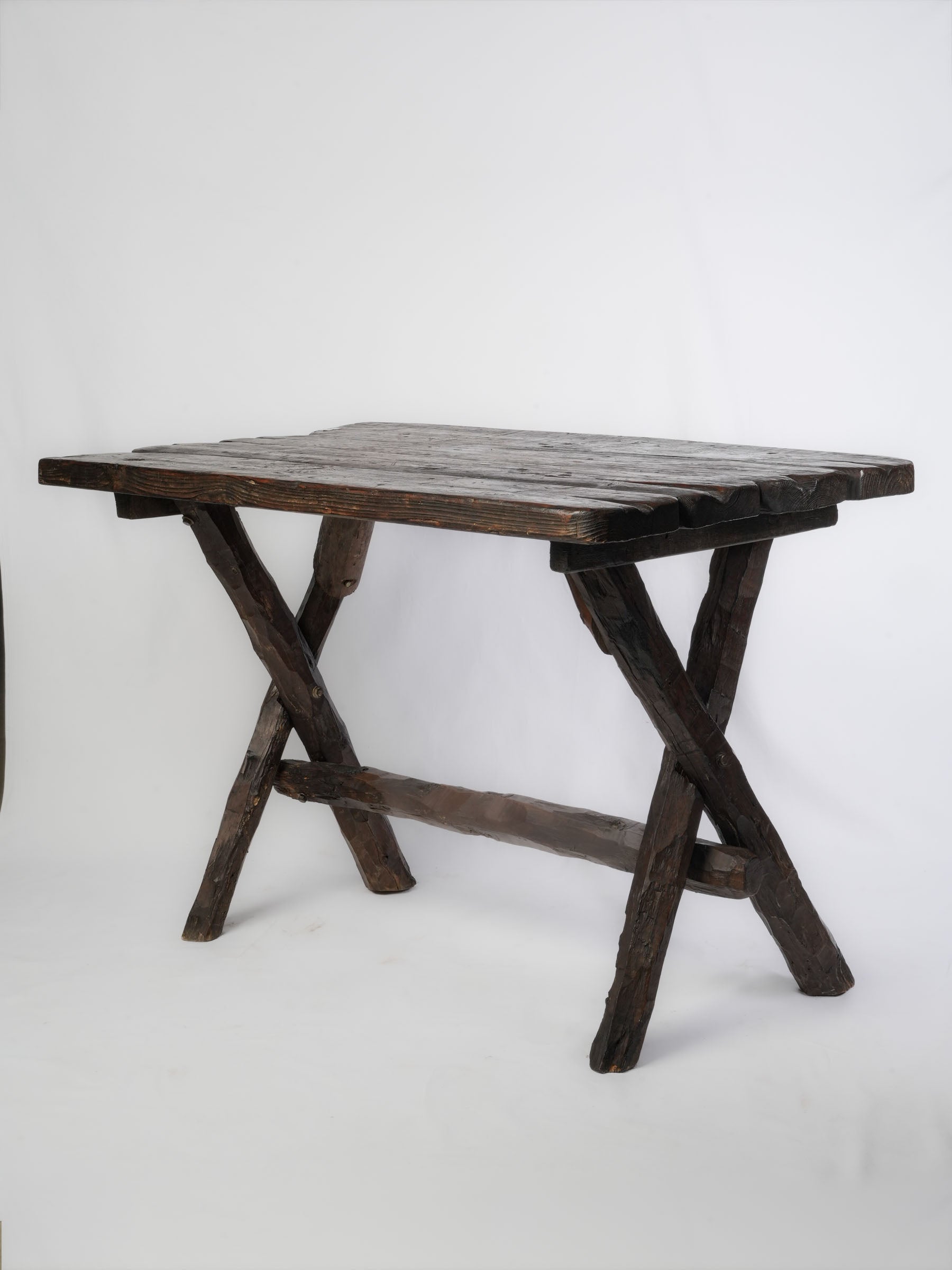 Traditional rural craft wood tables