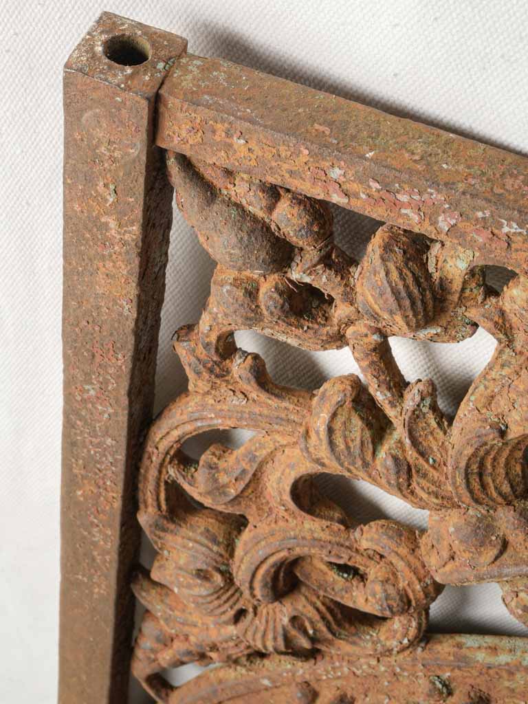 Graceful French iron balustrade piece