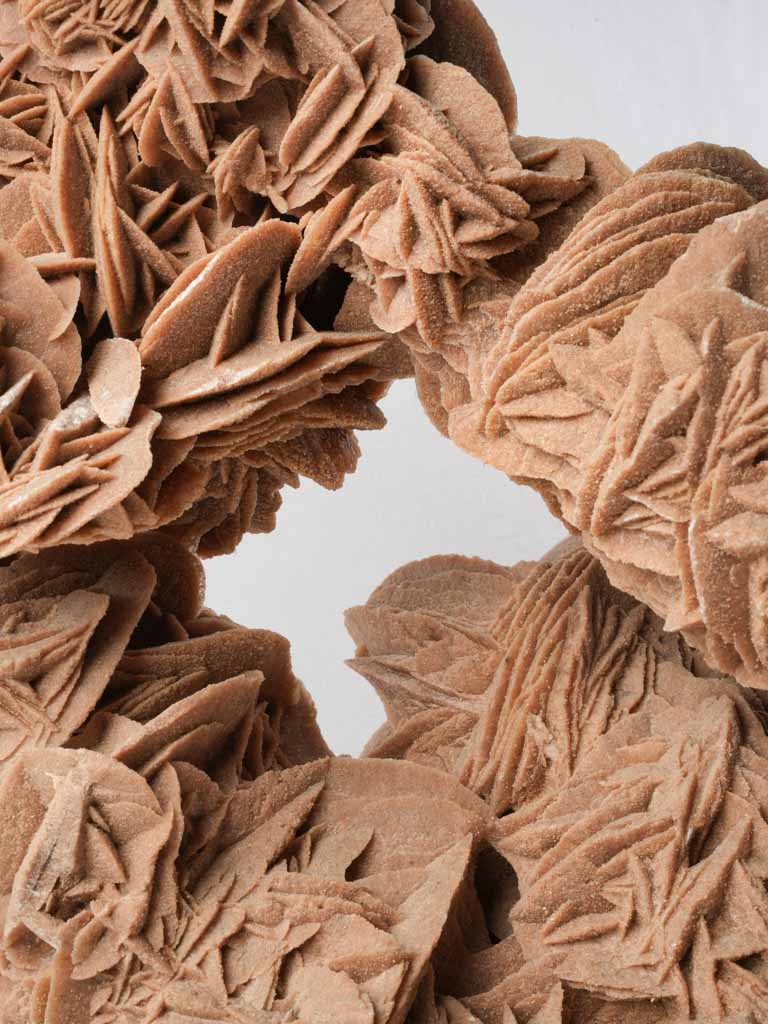 Refined sand rose centerpiece