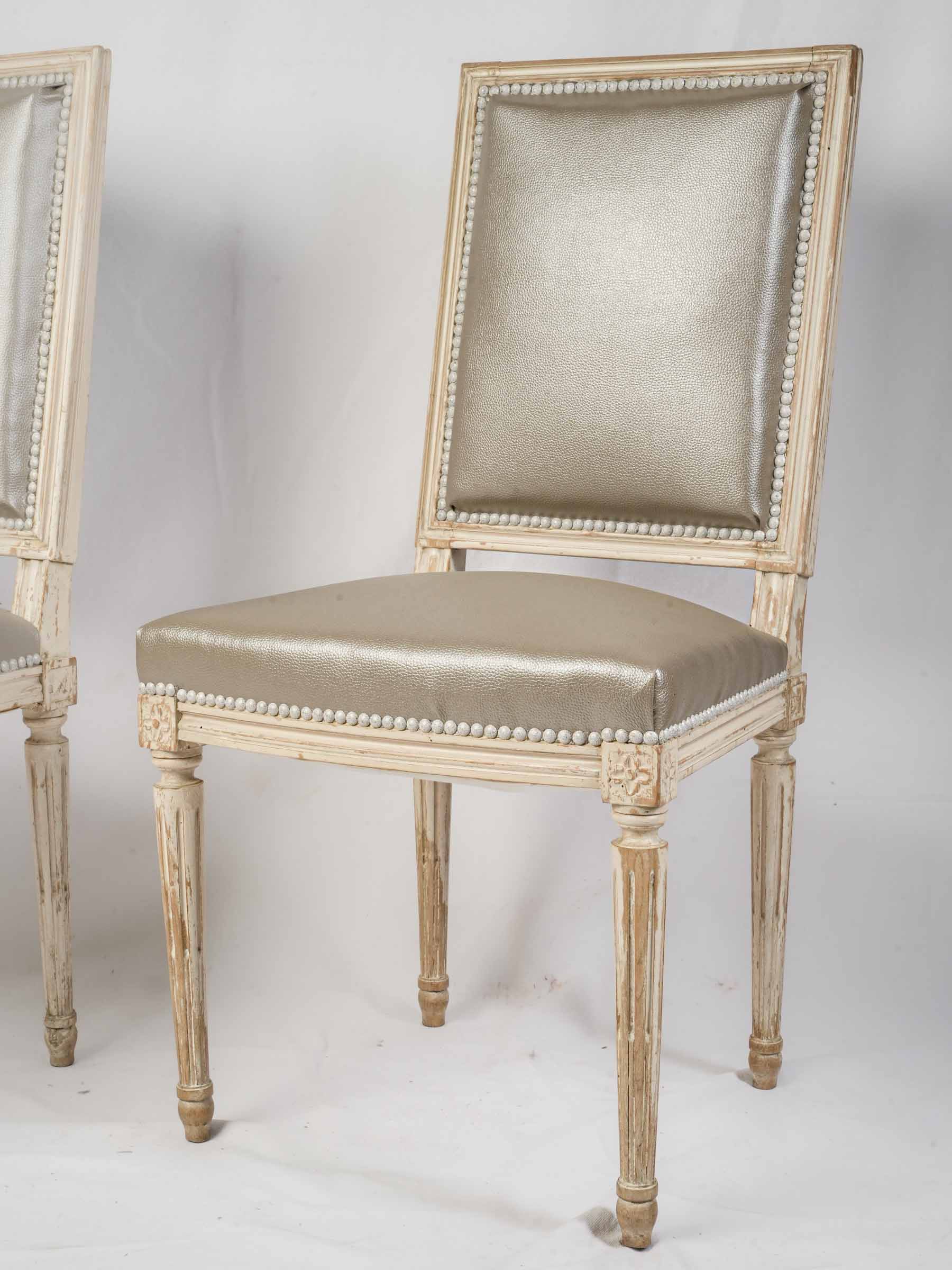 Suite of Eight French Louis XVI-Style Painted Dining Chairs, Early 20th Century