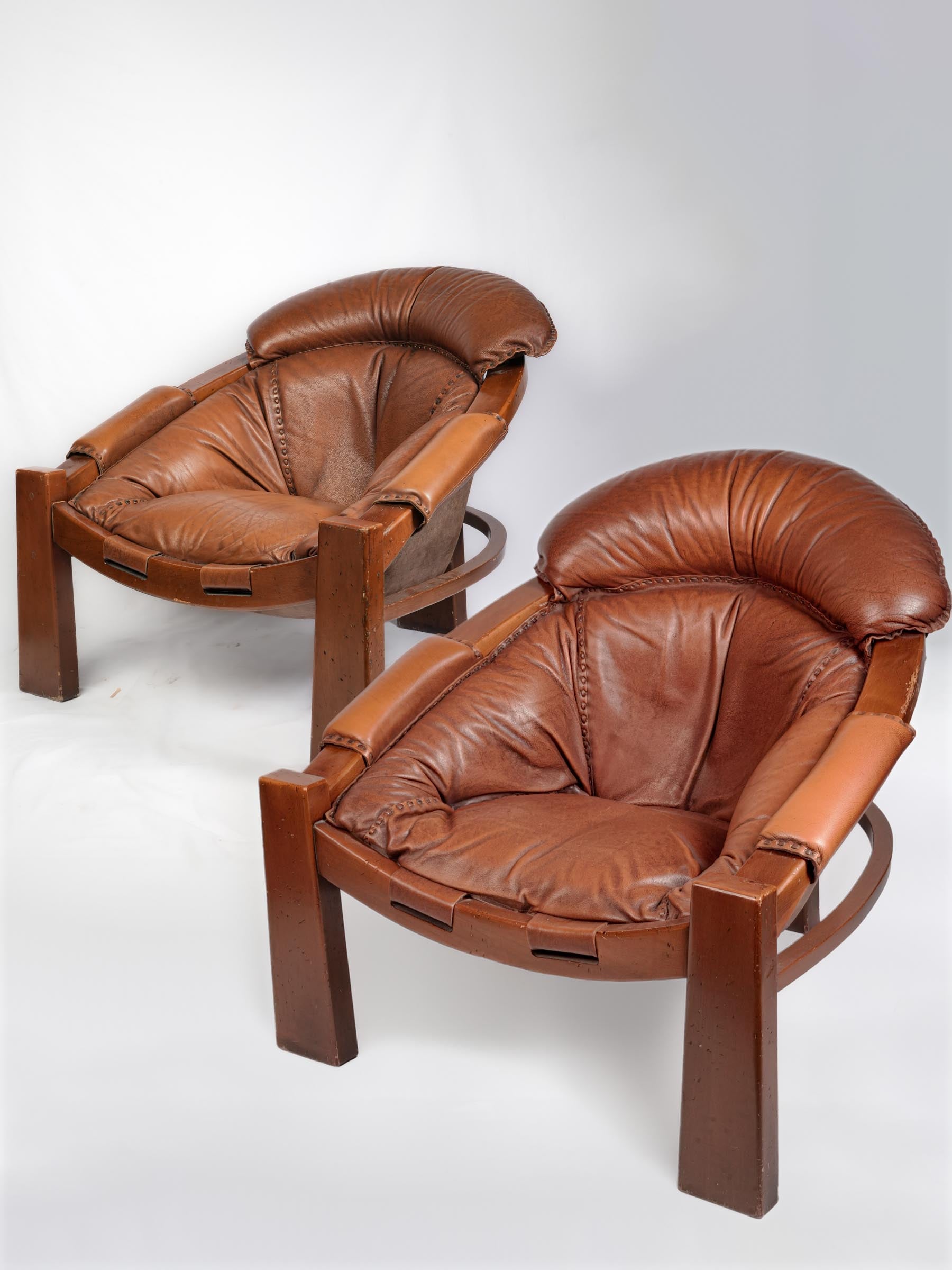 Vintage Italian leather lounge chair