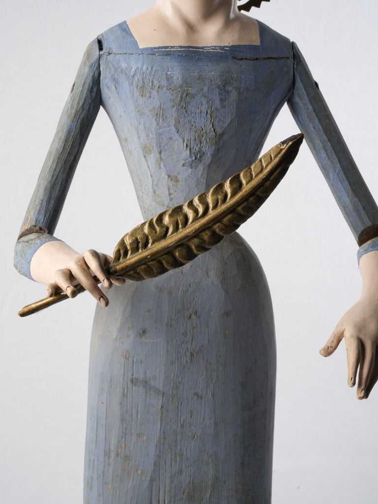 Exquisite craftsmanship Virgin Mary