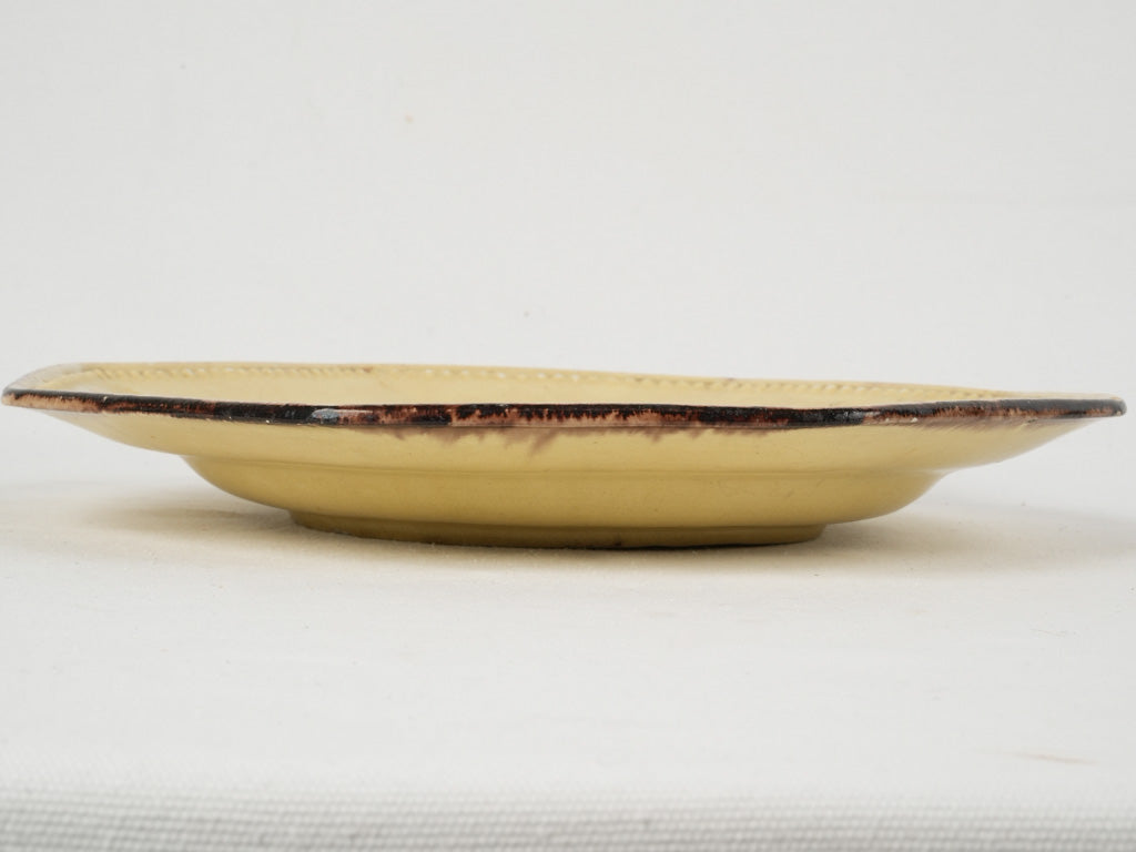Decorative yellow glaze serving dish
