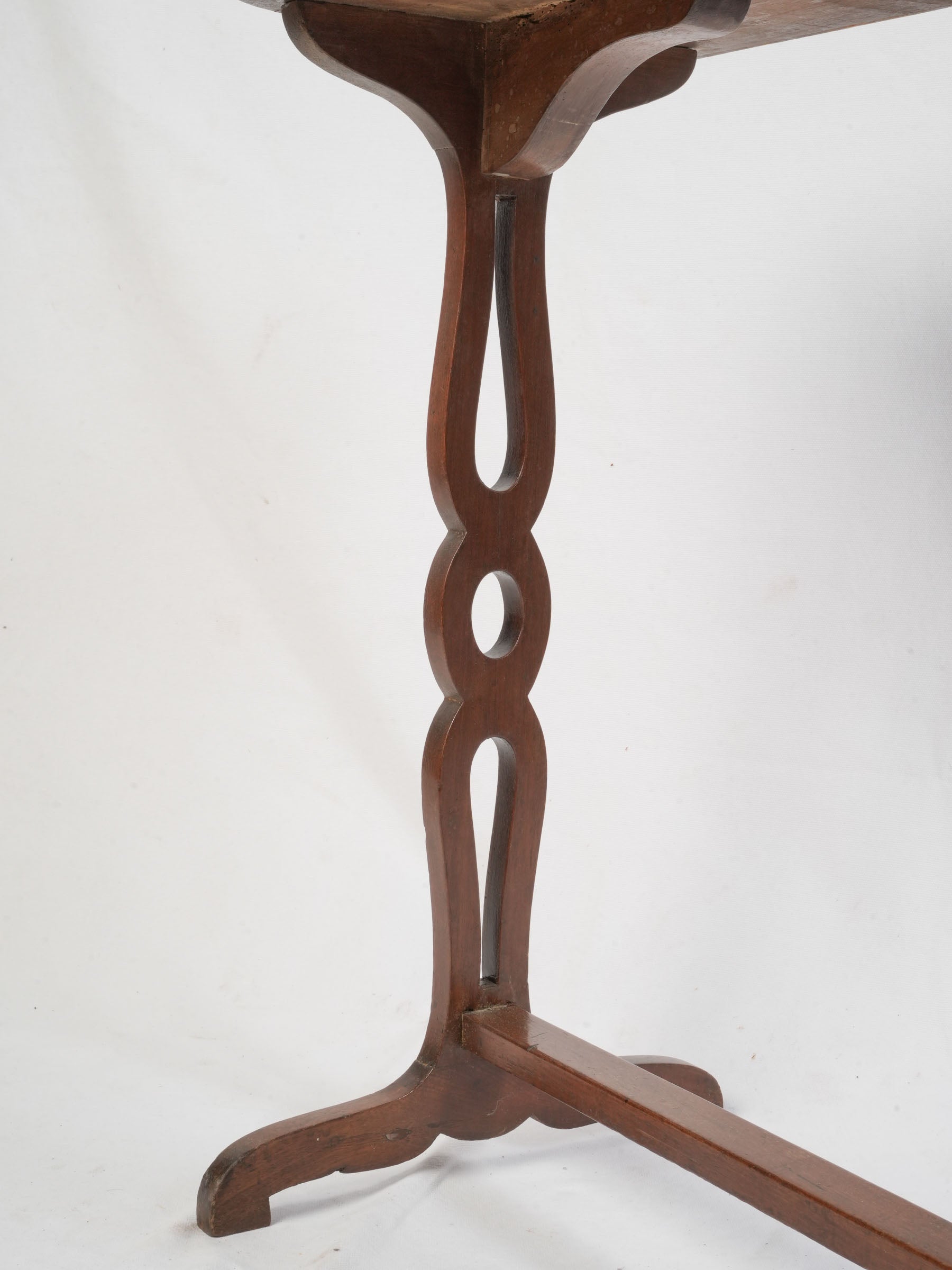 French Mahogany Table Volante in the Louis XVI Style, Late 19th Century - 27½"