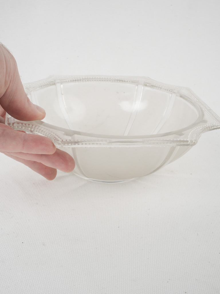 Sophisticated frosted glass decor