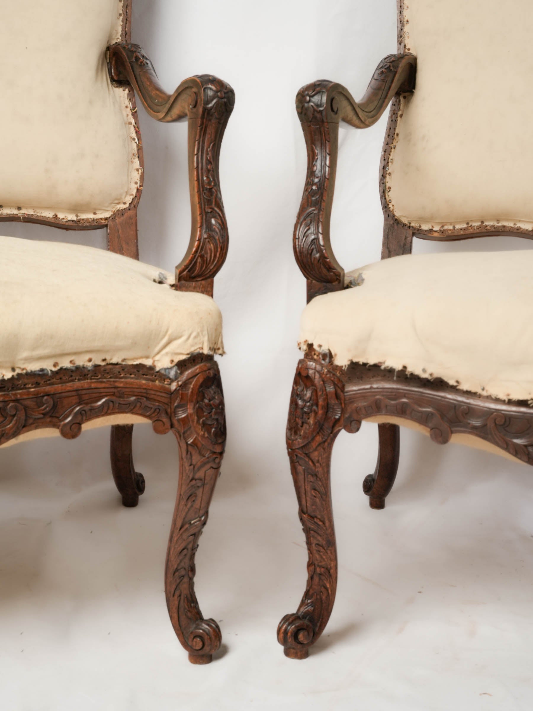 Pair of Large French Régence-Style Carved Walnut Armchairs, Late 19th Century - 41¼" x 29½"