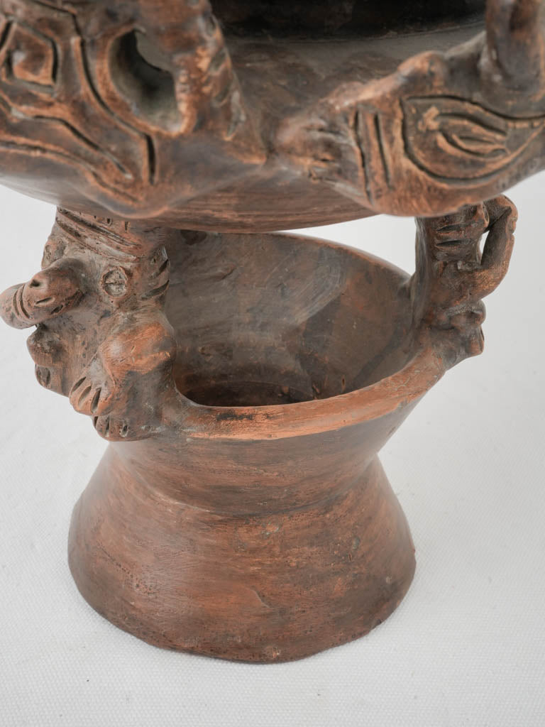 Earthy-toned terracotta table decor