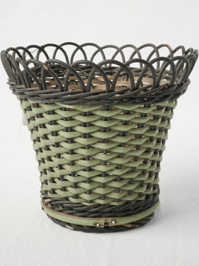 Charcoal-black nuanced patina vessel