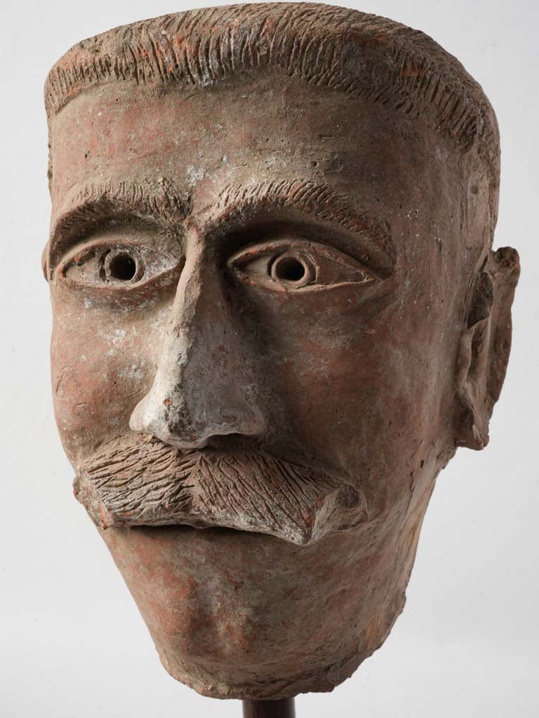 Unique dynamic style heads