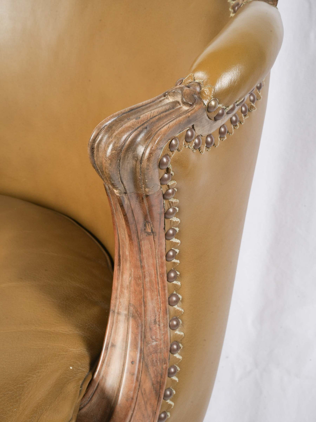 Traditional brass nailhead trim