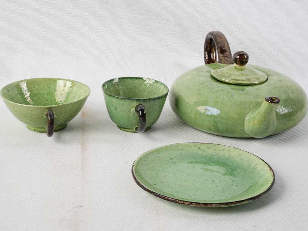 Artisanal handmade 1950s tea service