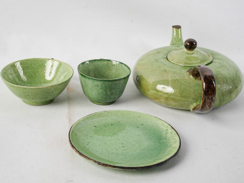 Irregular texture ceramic drinkware