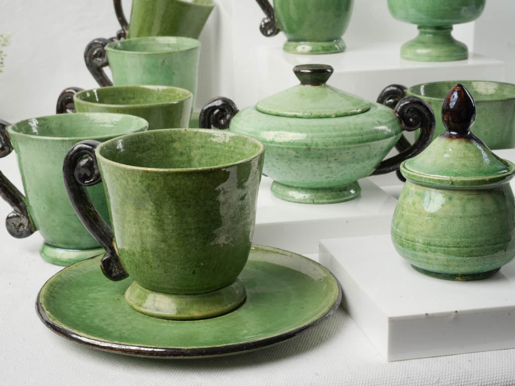 Antique-inspired green glaze