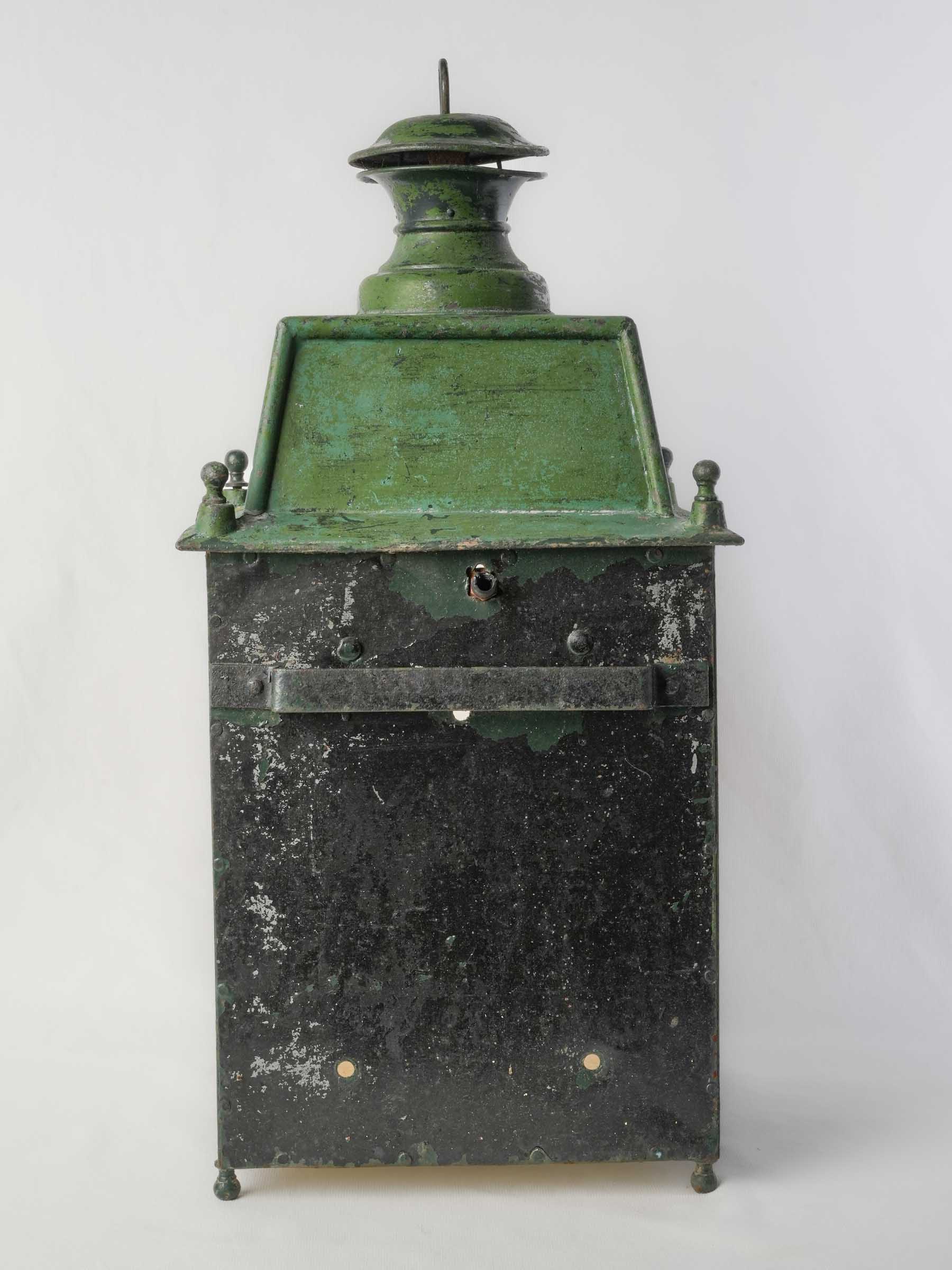 Classic scratched plexiglass lantern