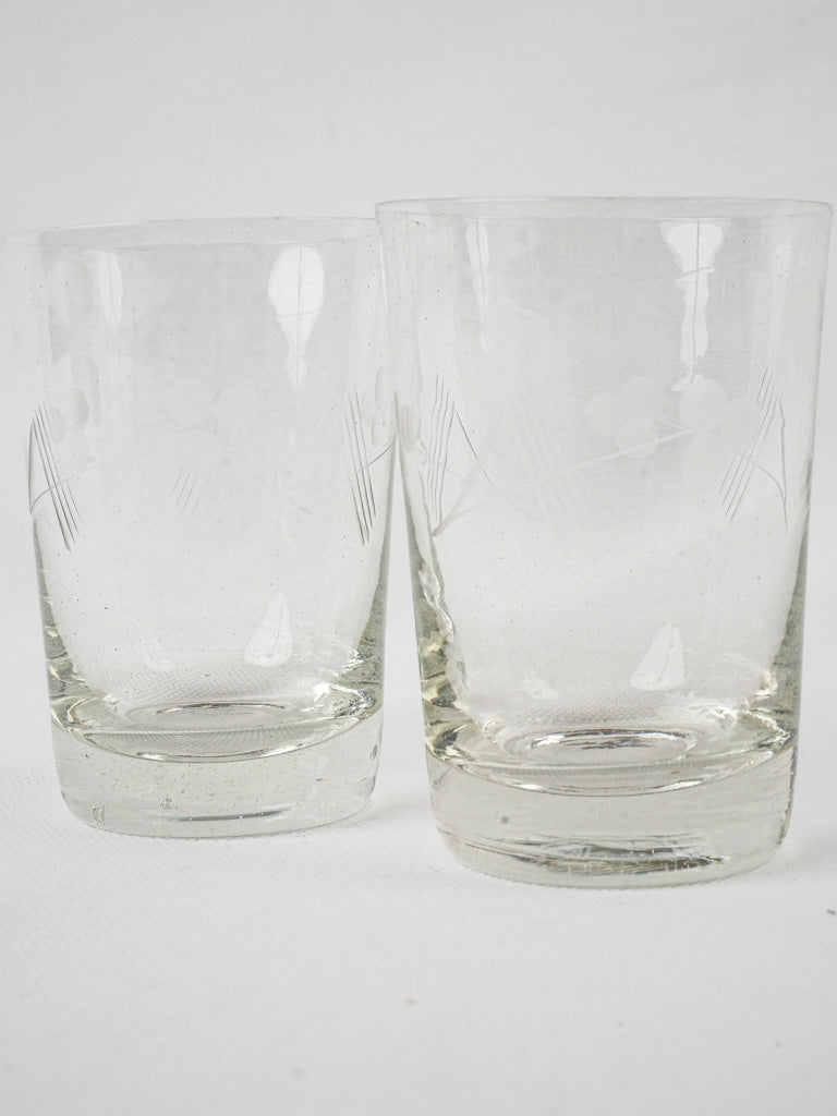 Petite 1950s water glasses with cherry embellishments