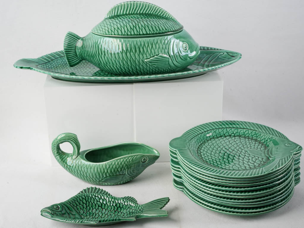 Charming Sarreguemines fish service