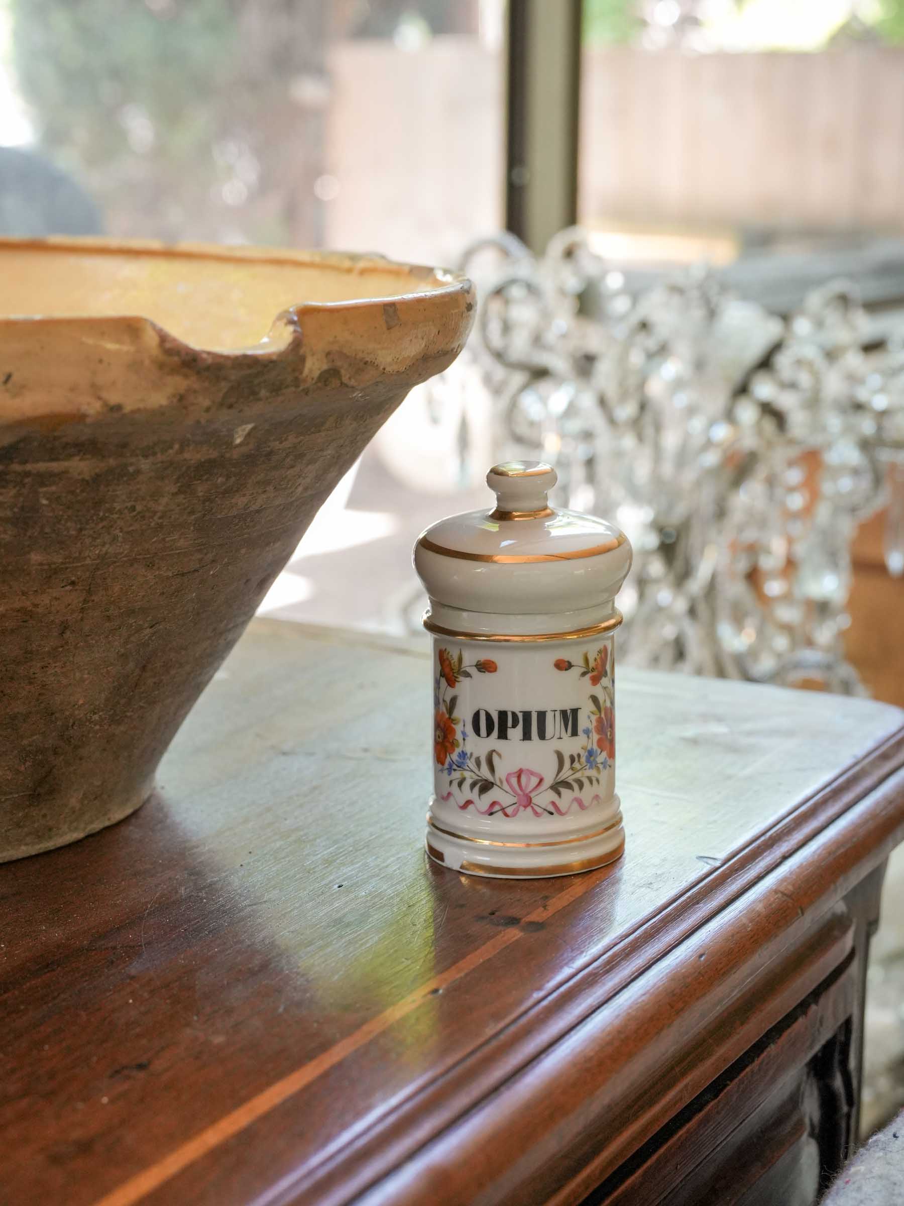 Hand-painted decorative pharmacy vessel