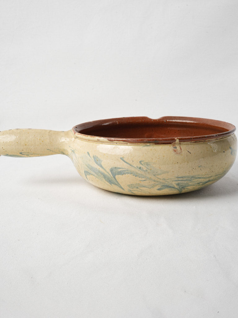 Vintage kitchenware with handle