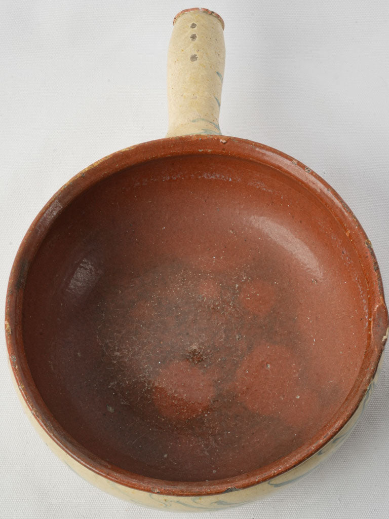 Functional spout serving pan