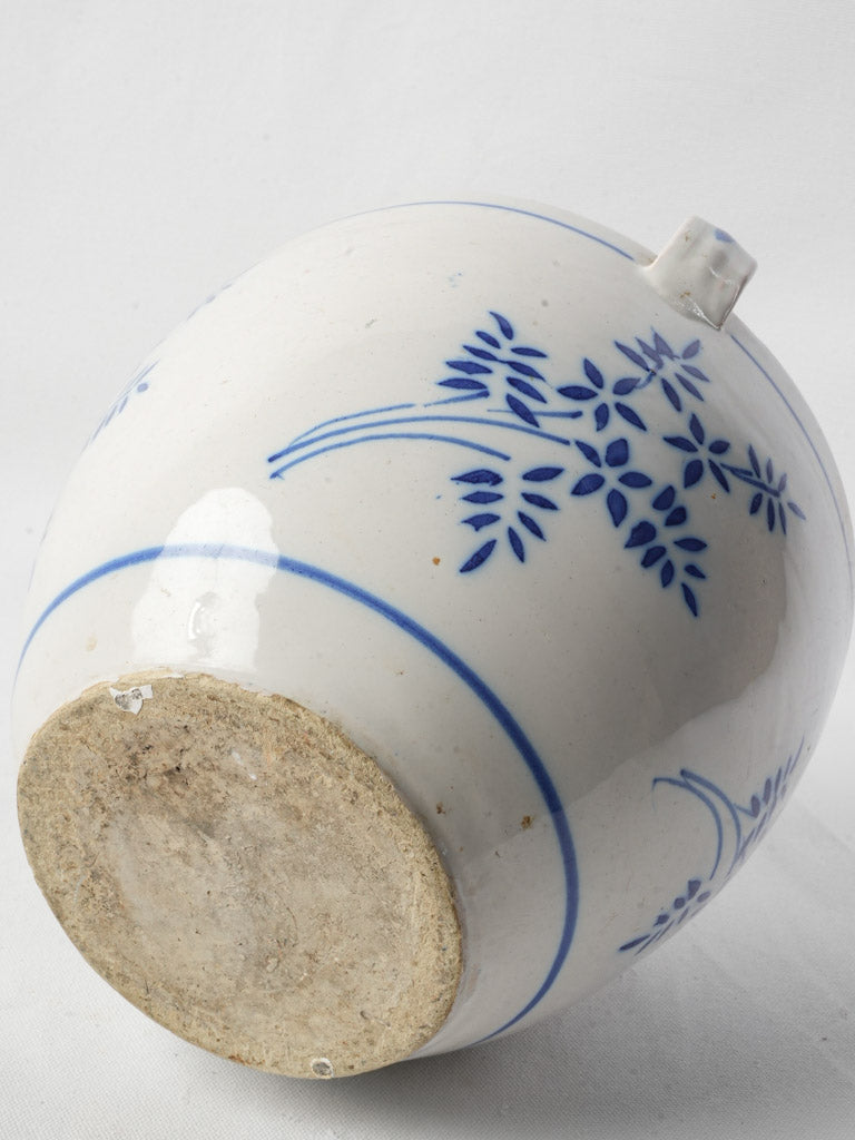 Decorative French faience pot