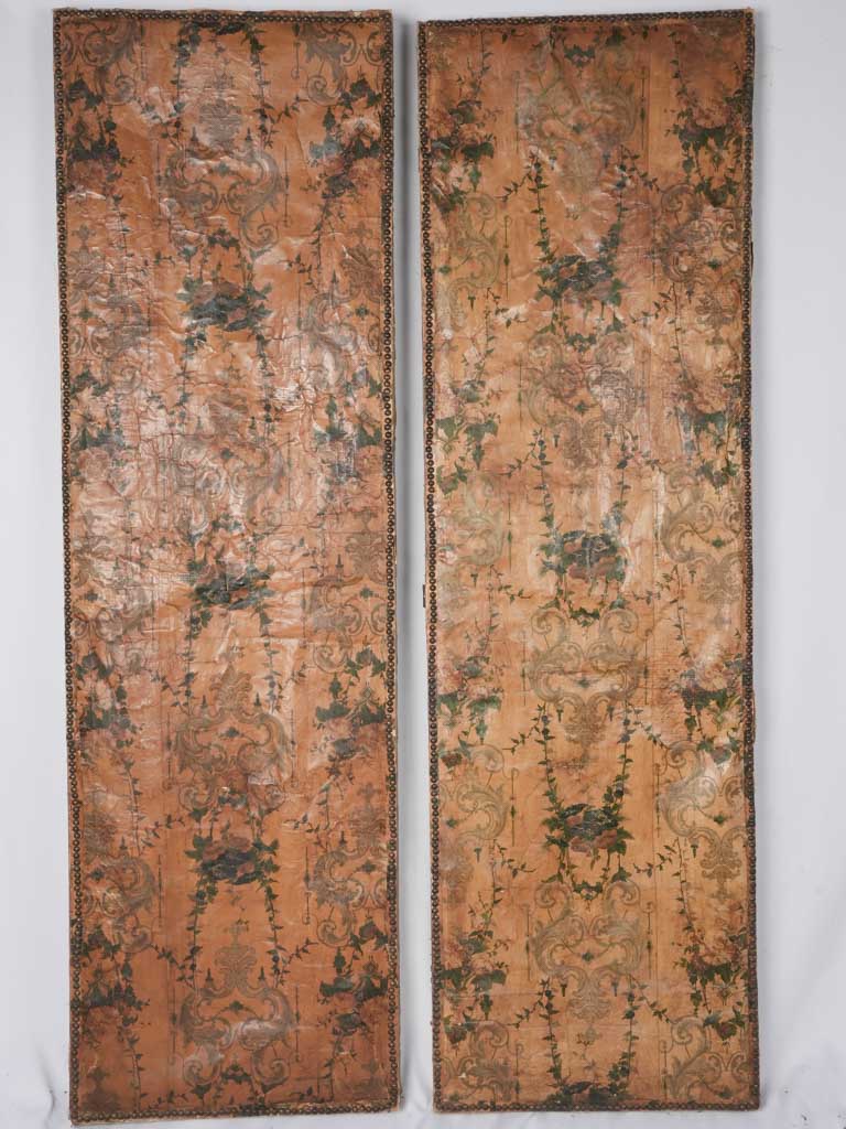 Exquisite floral-motif folding screens