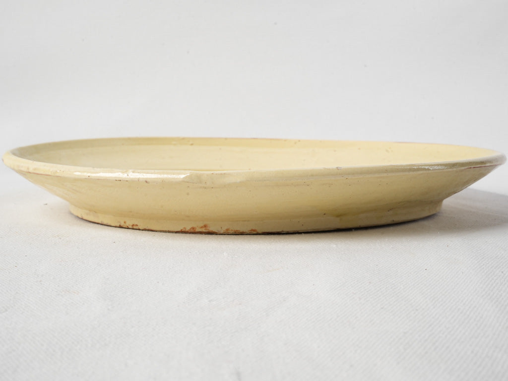 Early 20th-century simple wall plate