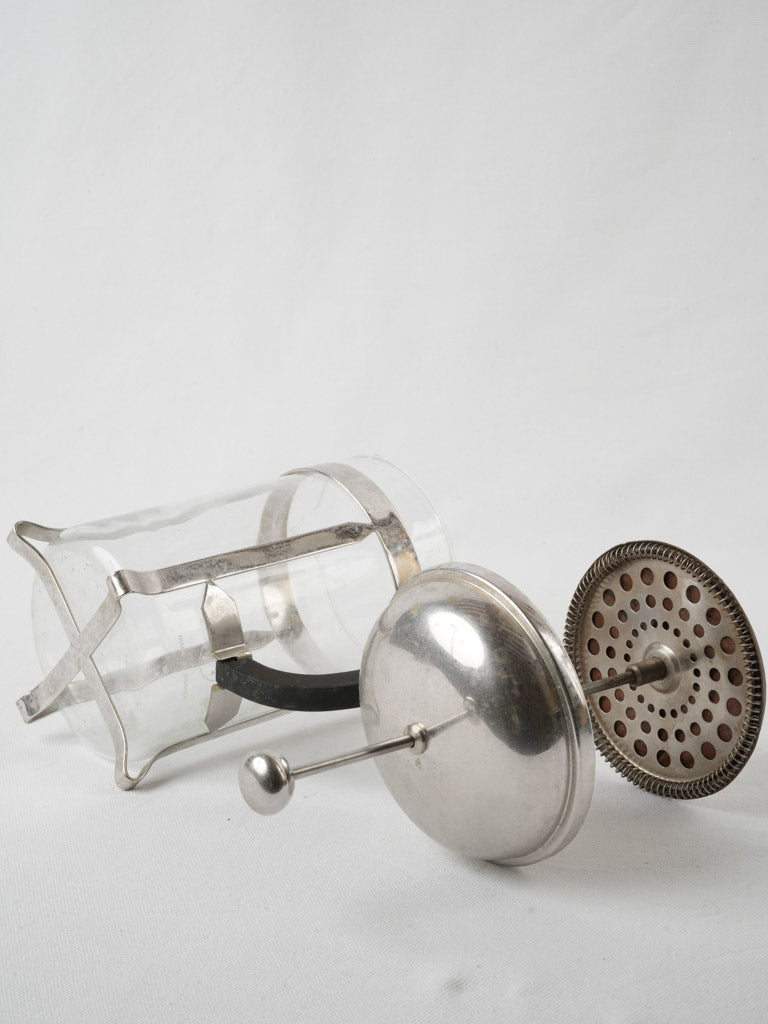 Retro coffee plunger for 12