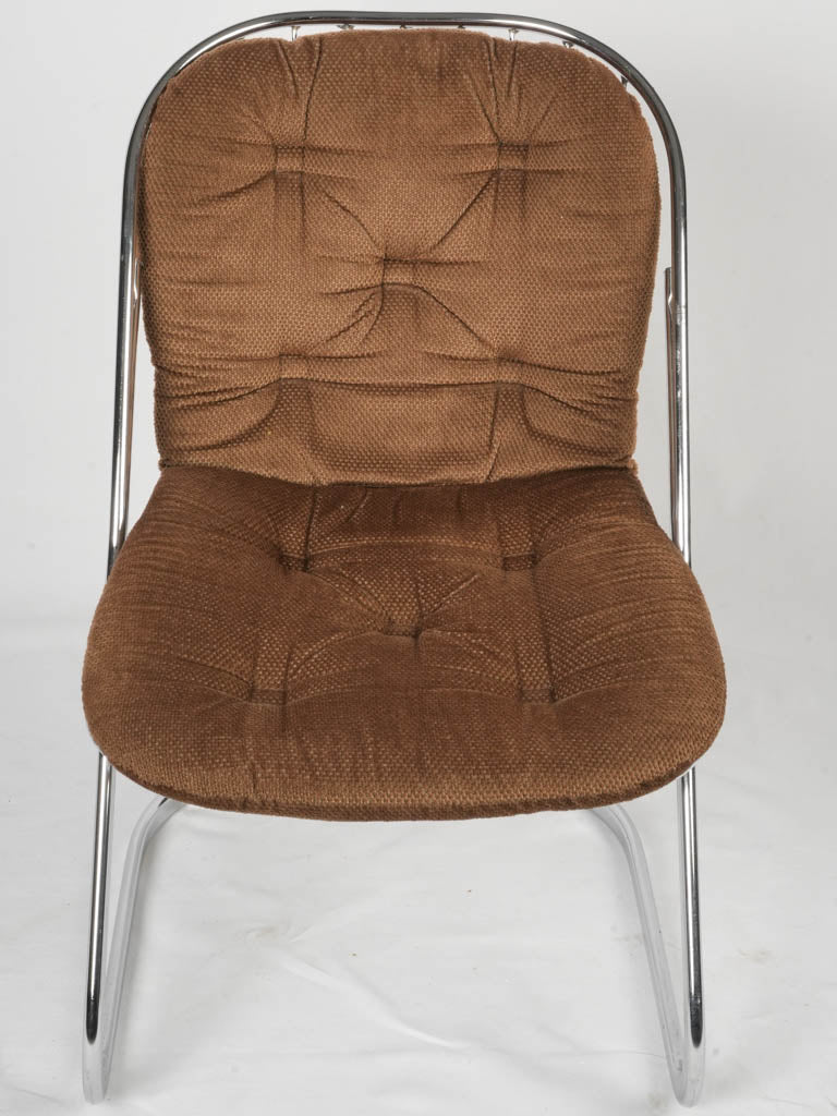Elegant button-tufted seating set