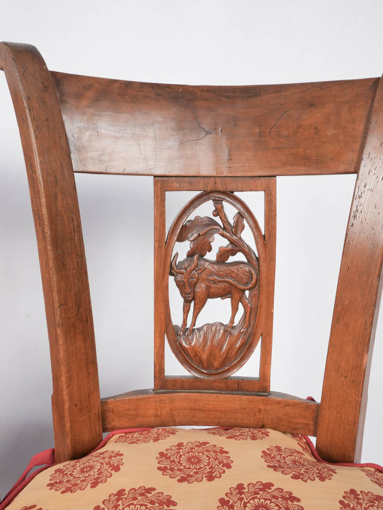 Luxurious green-gold woven chairs