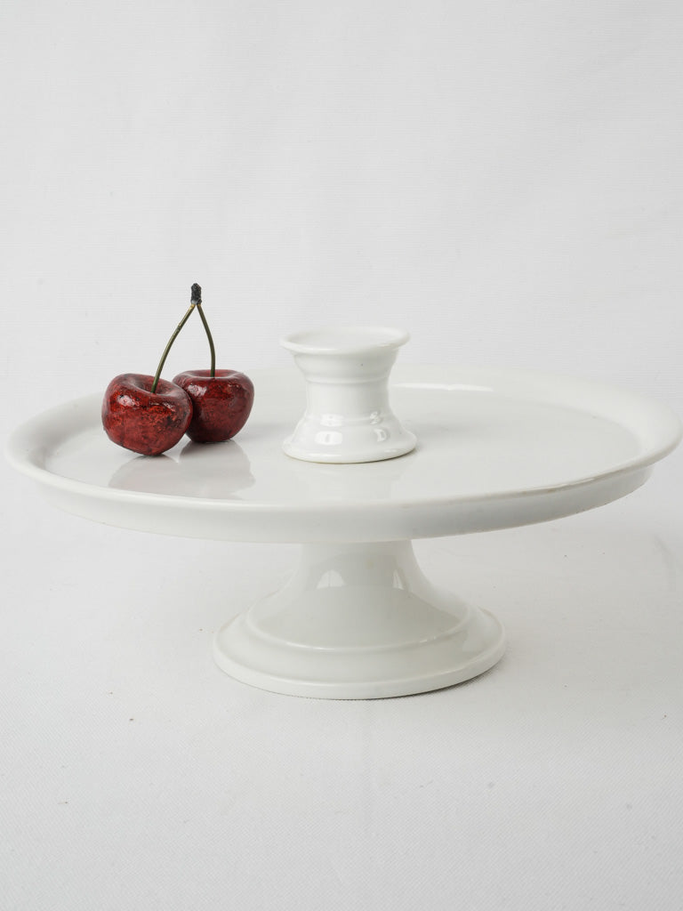 Antique viennoiserie presentation cake stand