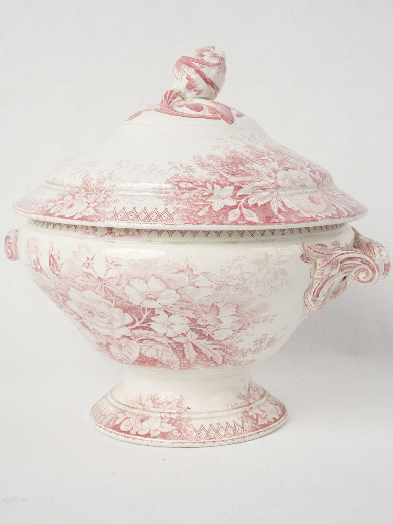 Charming 19th century pink roses tureen