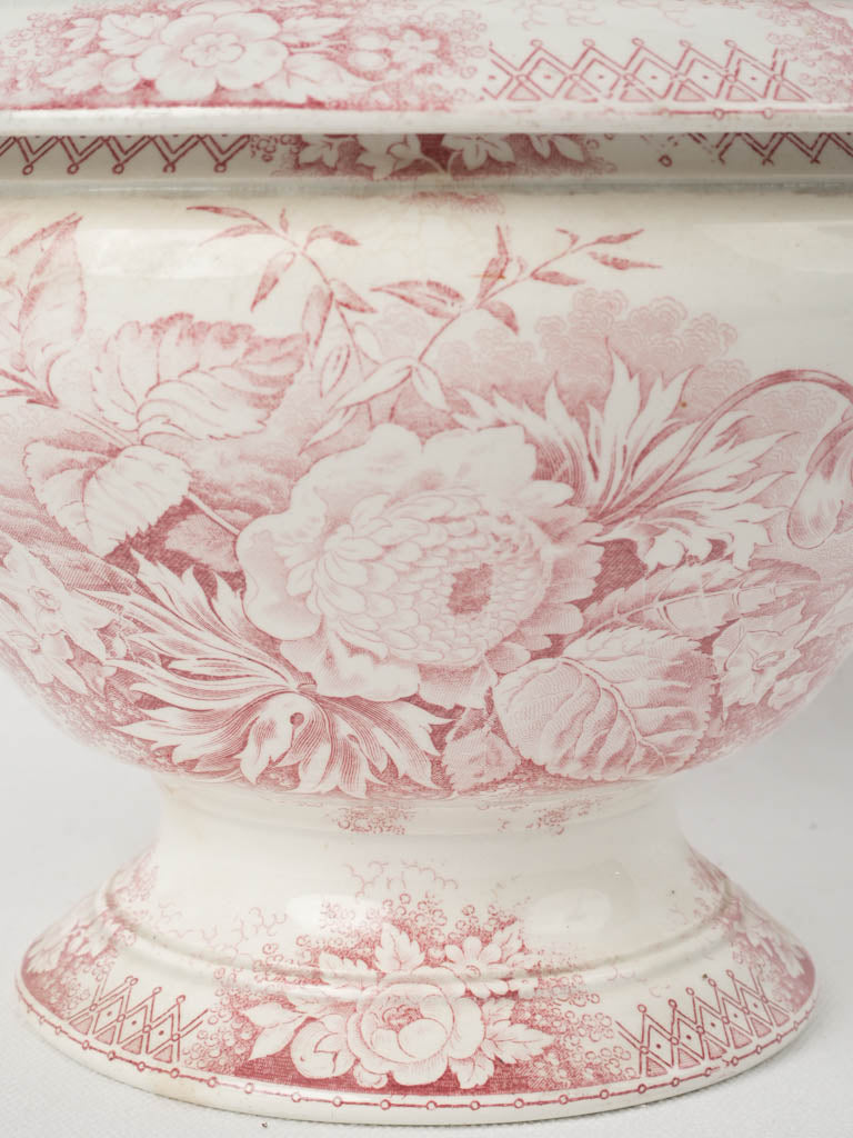 Lovely Sarreguemines scrolling handle tureen