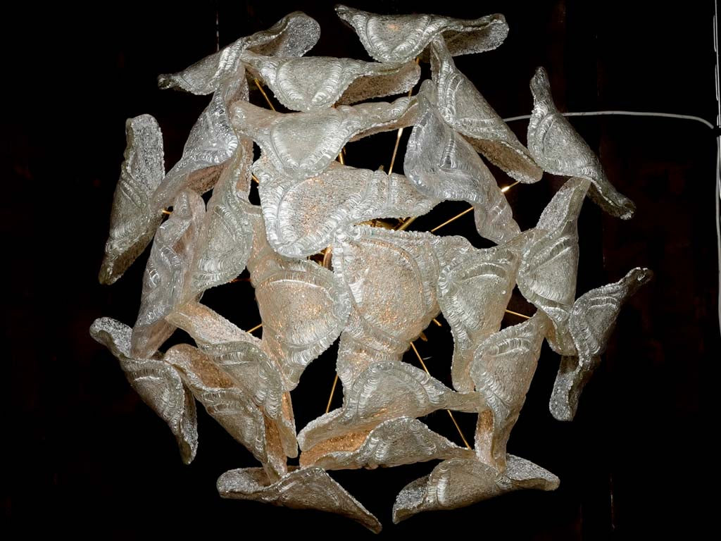 Stylish three-light Murano leaf pendants