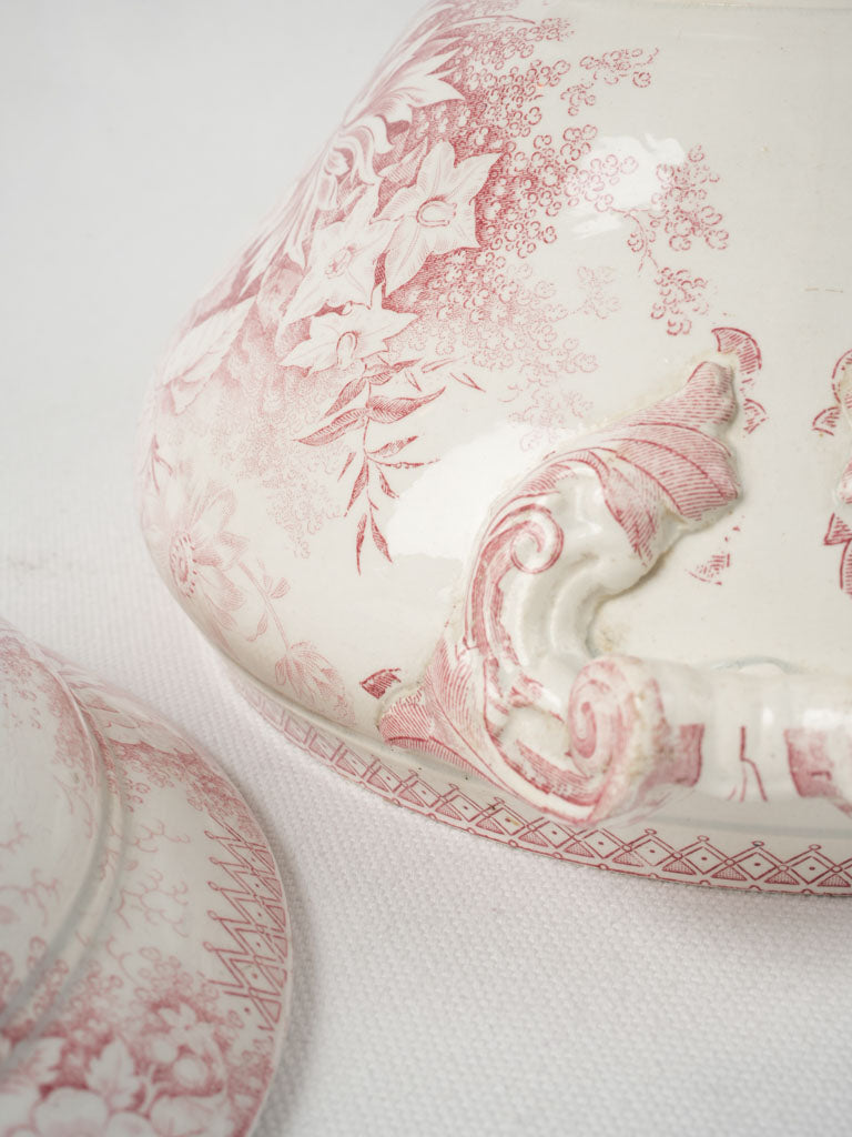 Sophisticated 19th century pottery soup tureen