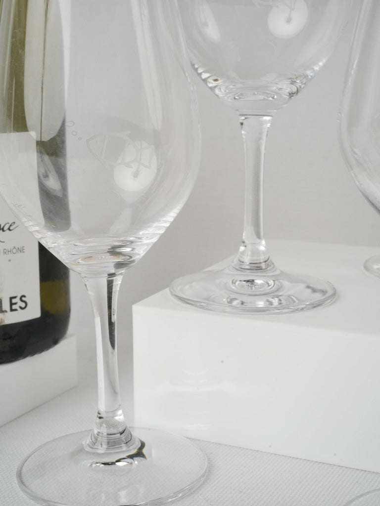 Handpicked Gigondas wine glass trio
