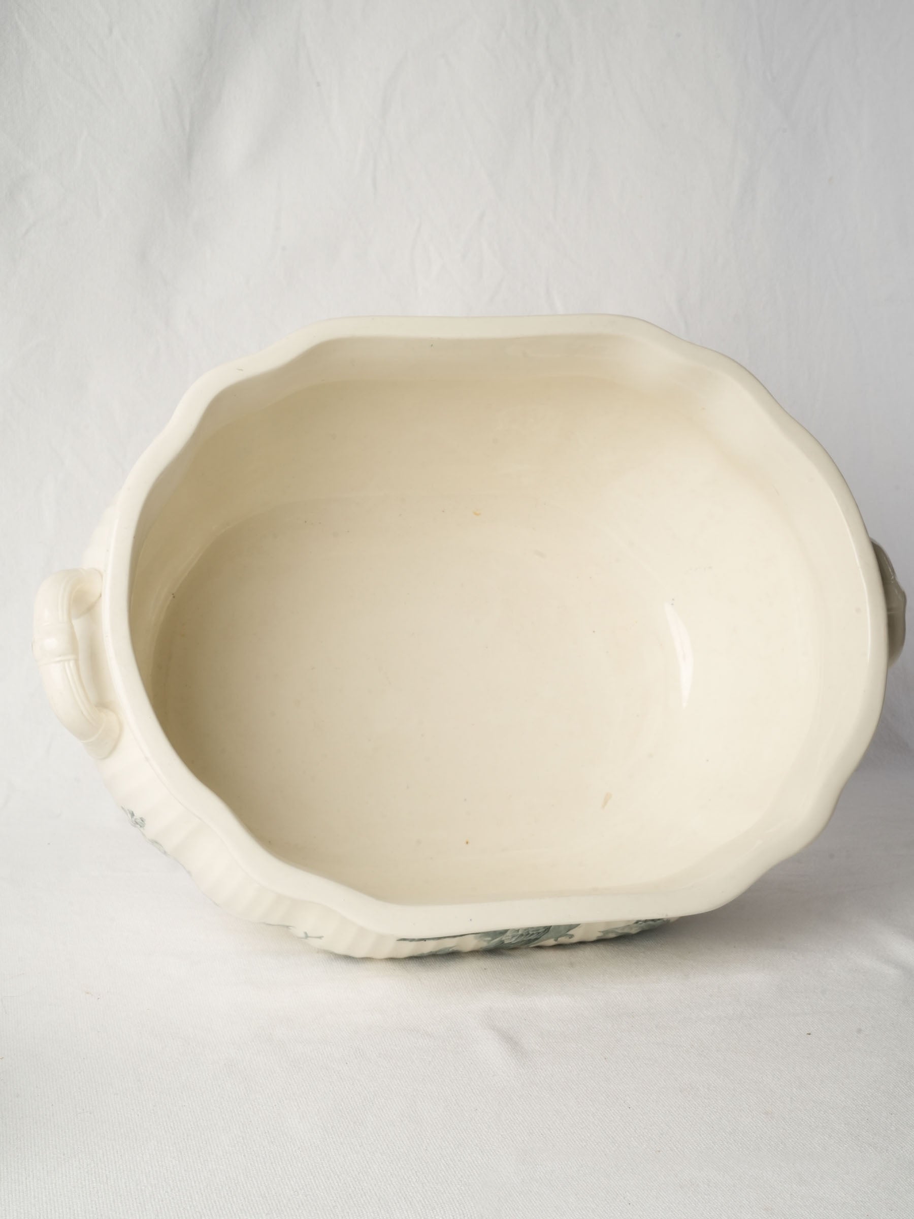 Antique English Ironstone Foot Bath w/ Naturalistic Bird-and-Bramble Motif - 20½"