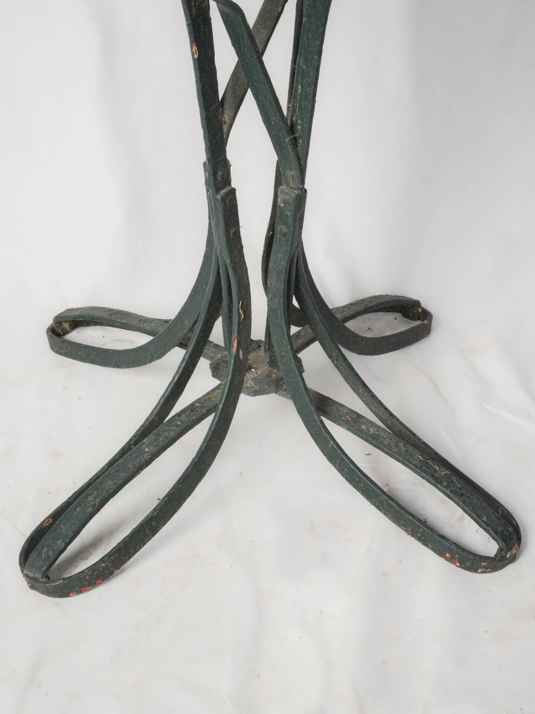 Distressed garden green café table
