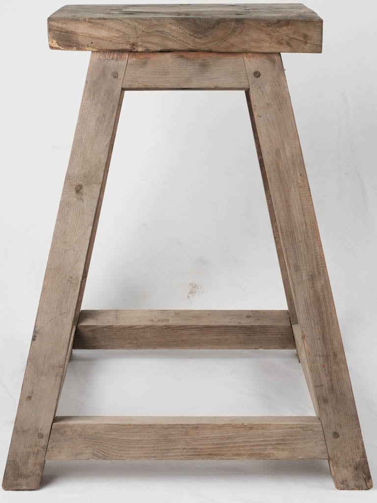 Antique gray-finished display pedestal