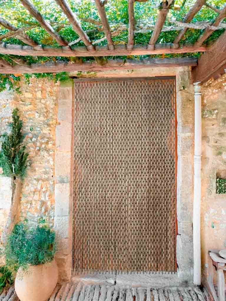 Antique boxwood beaded curtain