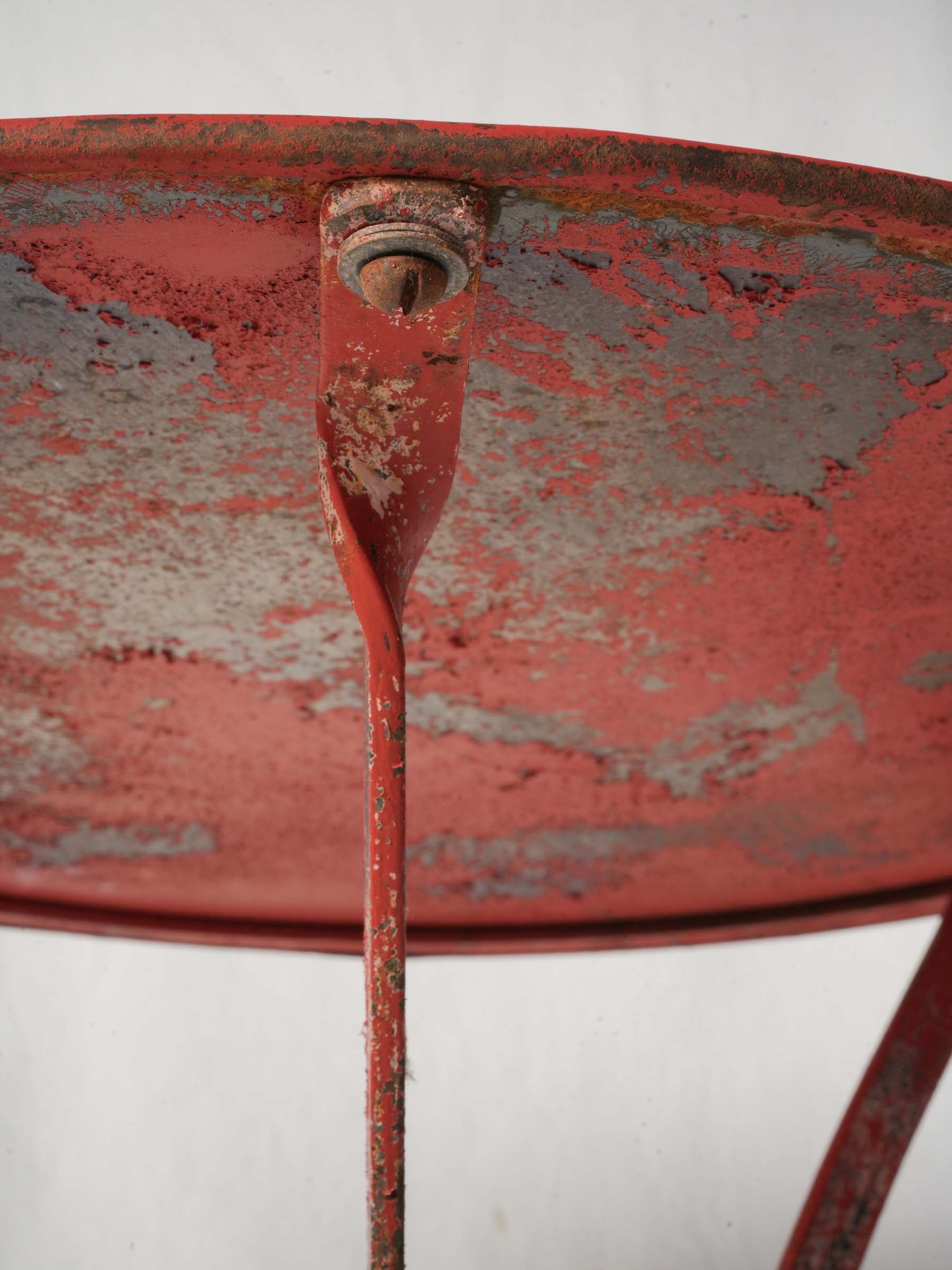 Bold charming red metal table