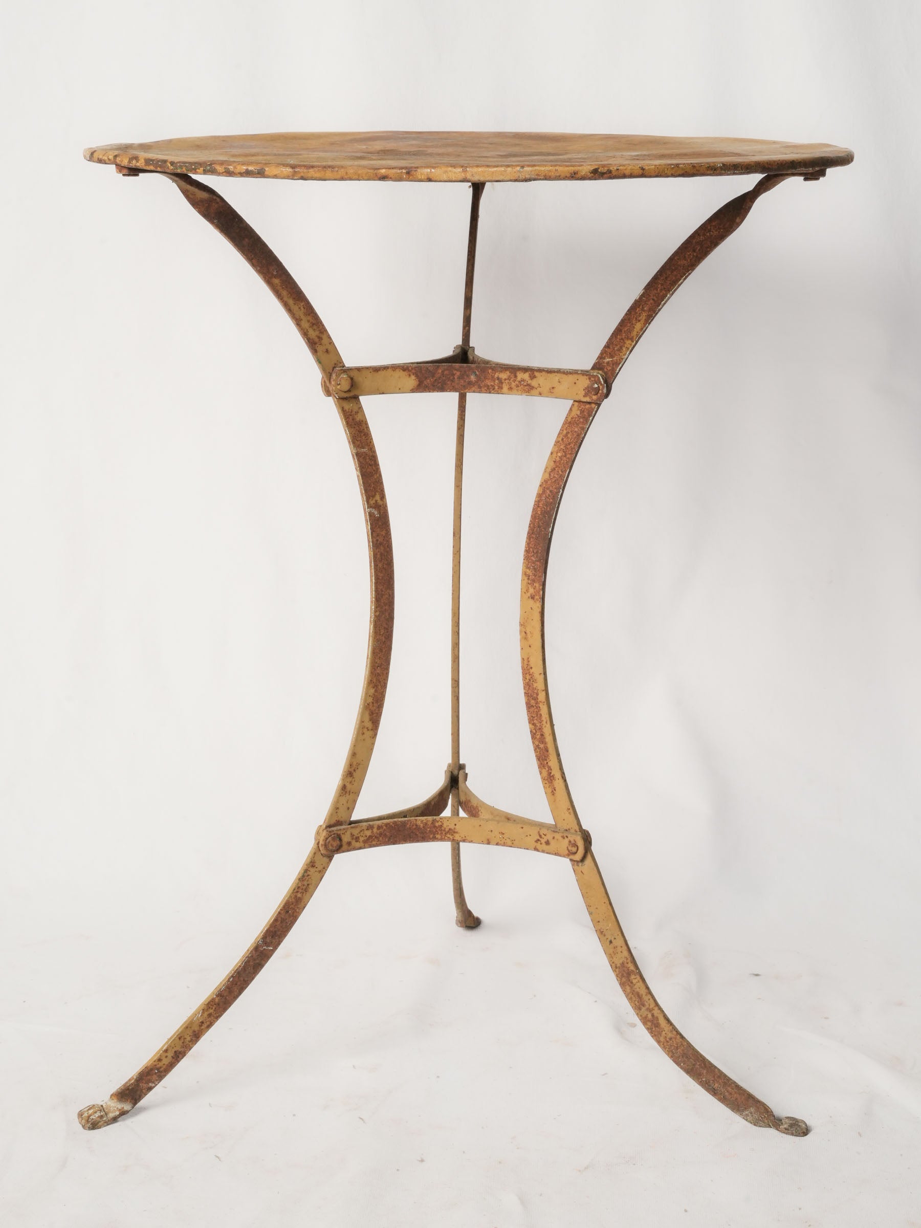 Antique lion paw table