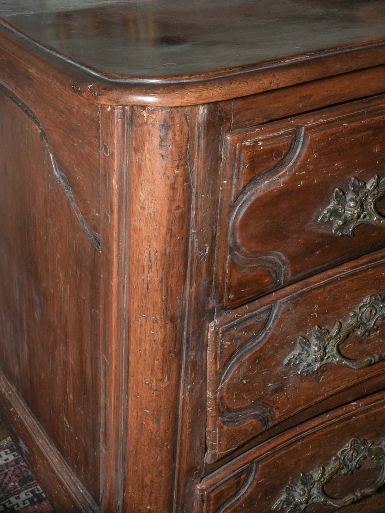 Charming 18th-century French walnut dresser