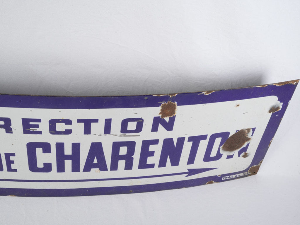 Glossy patina directional signboard
