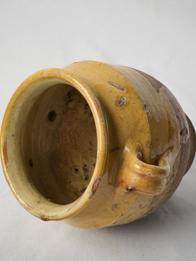 Traditional glazed Provençal storage pot