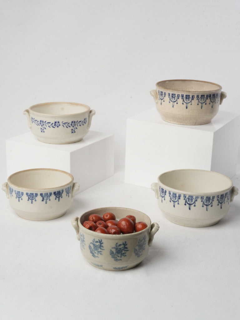 5 Small Antique Saint-Uze Ceramic Bowls w/ Blue & White Pattern